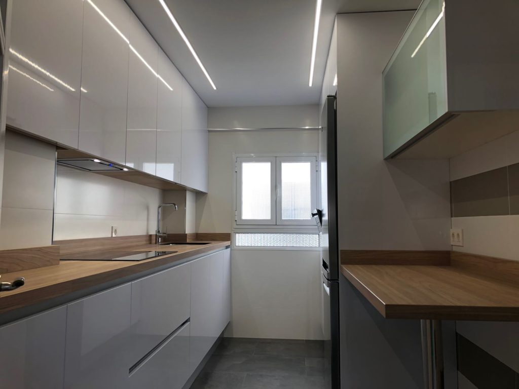 cocinas modernas blancas