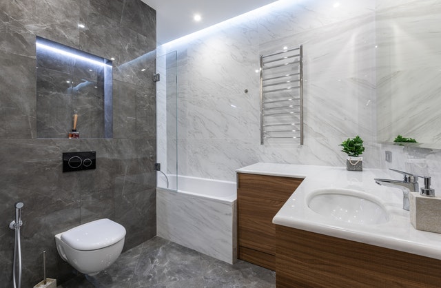 reforma baño en habitacion integrado